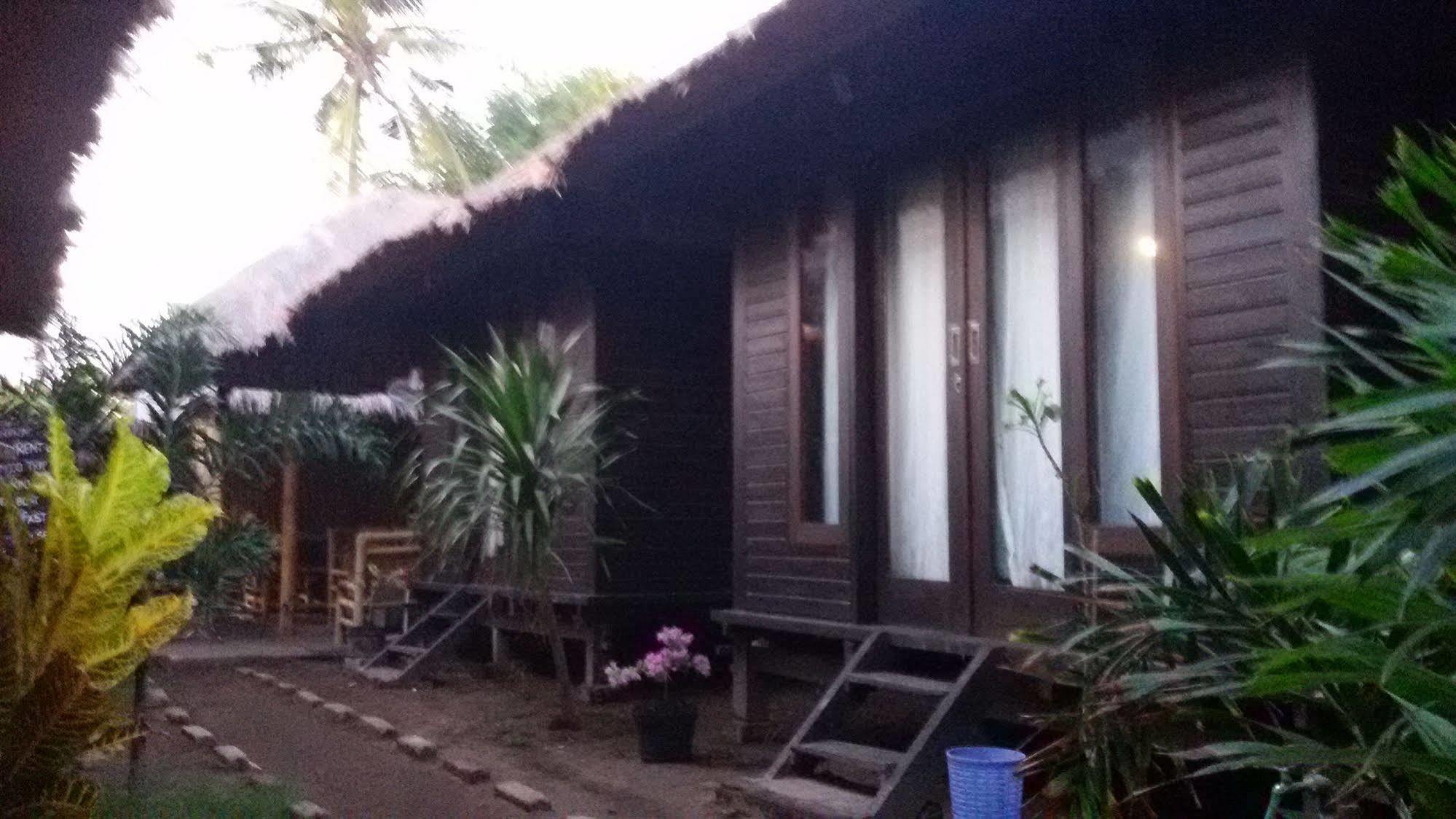 Mosaix Gili Bungalows Gili Trawangan Eksteriør billede